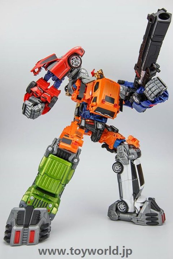 ToyWorld Car Combiner Images Show Combined Group And Alternate Modes  (5 of 20)